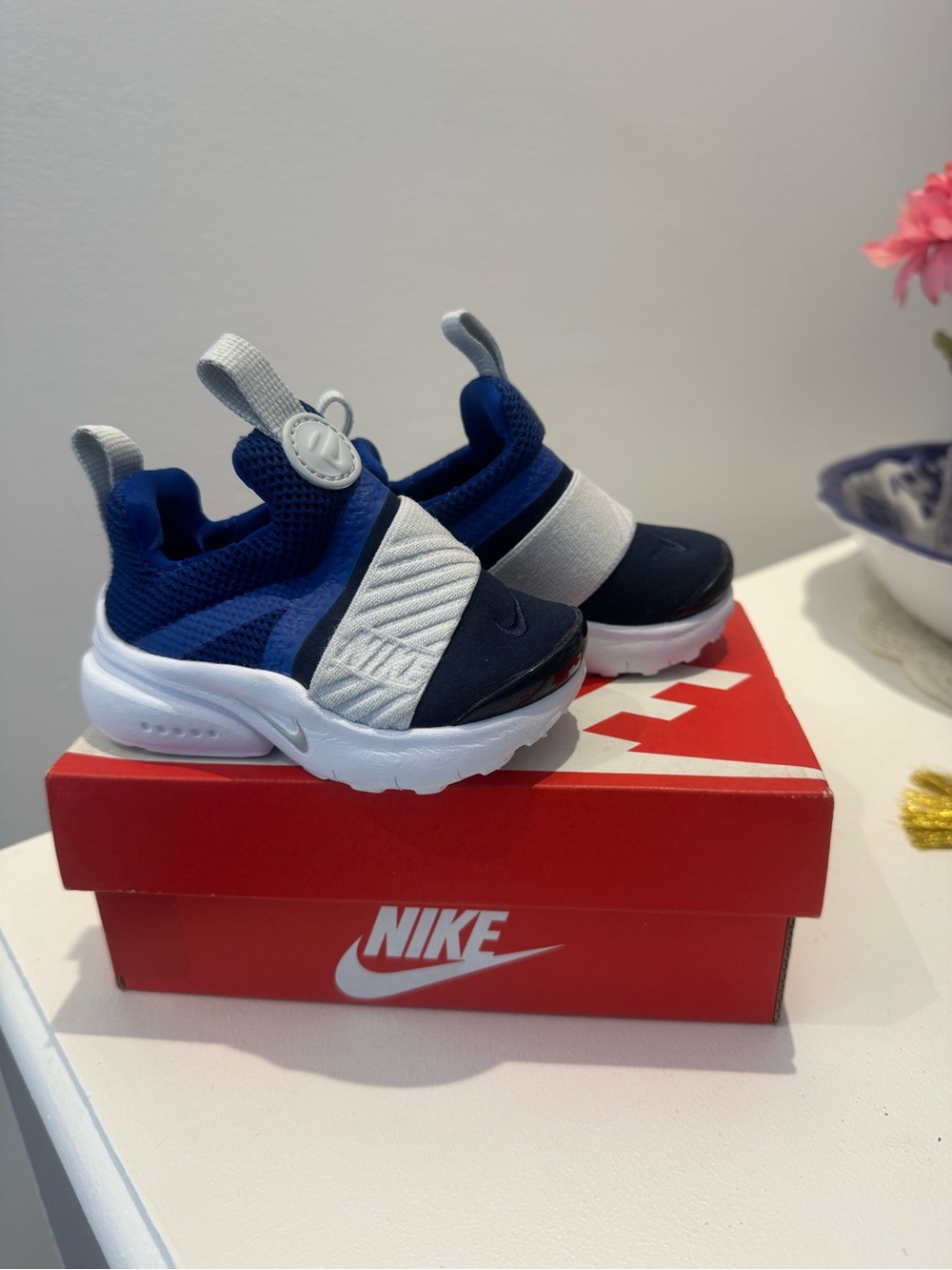Nike Kids Slip-On Sneakers - Navy & White